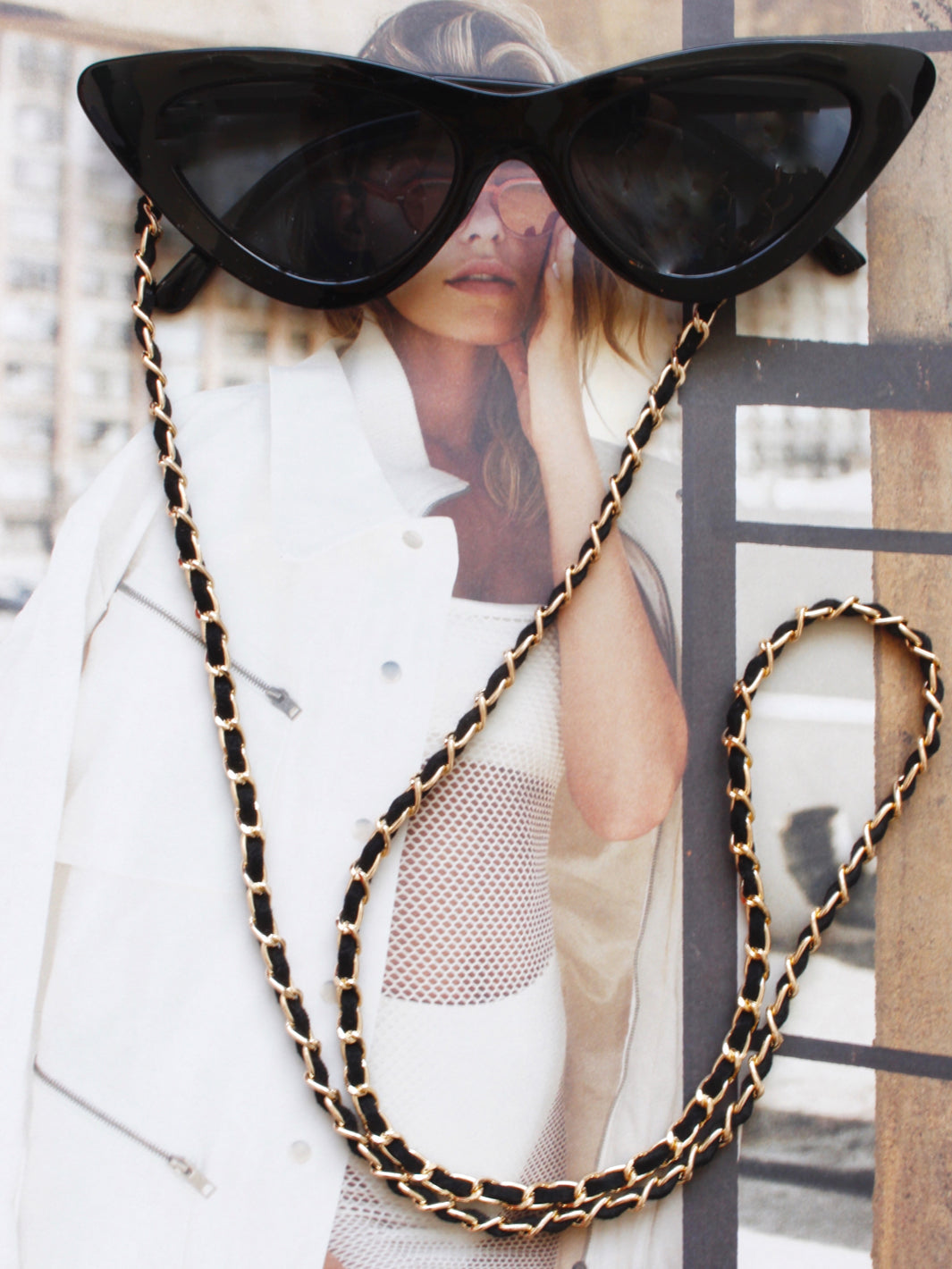 Classy C black-gold