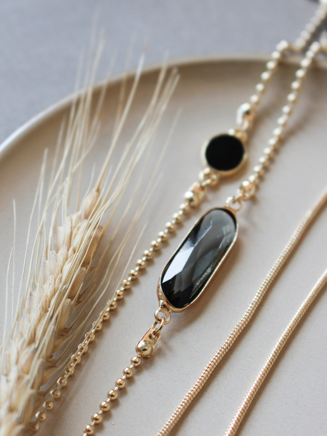 Crystal C black